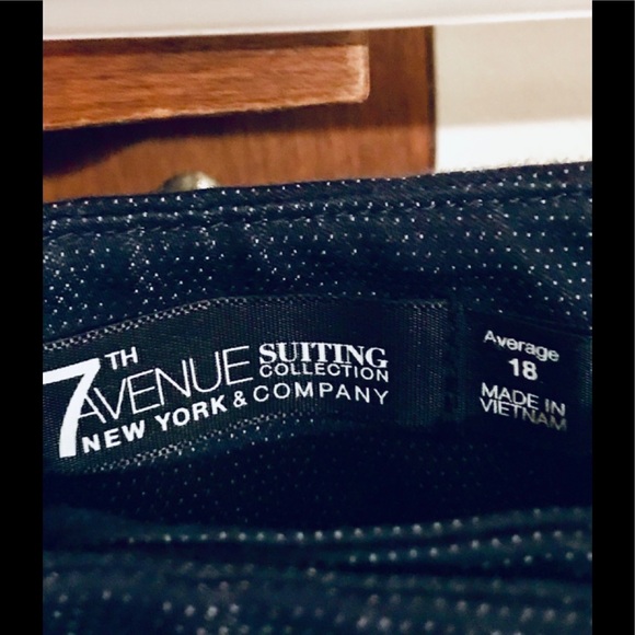 New York & Company Dress Suit Pants - Picture 4 of 7